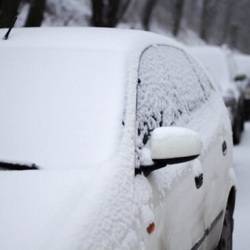 Οι έντονες χειμερινές καιρικές συνθήκες επηρεάζουν εκατομμύρια ανθρώπους στις Ηνωμένες Πολιτείες